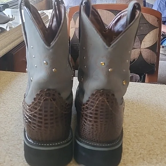 Ariat FATBABY Crock Print Western Boots Size 8.5B - Picture 3 of 12